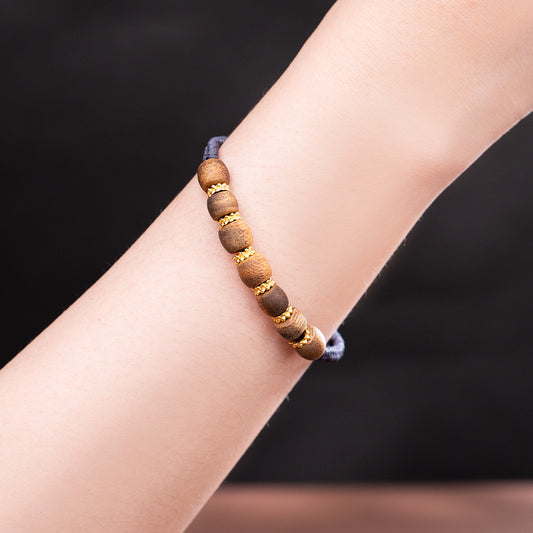 Wrist talisman a Agarwood piece for steady focus, calm and personal growth