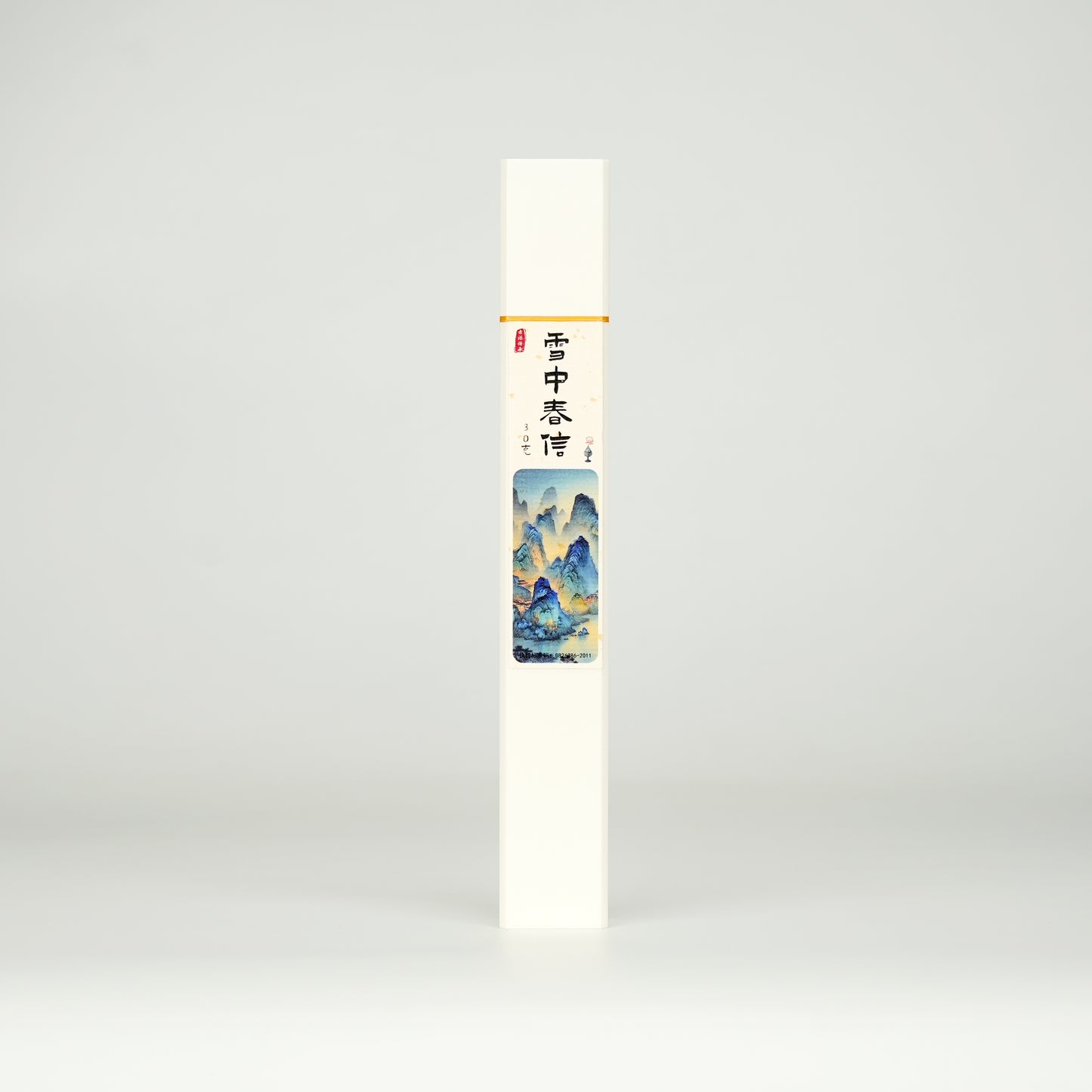 VerdantStrand Handcrafted Xuezhong Chunxin Incense Sticks - 30g