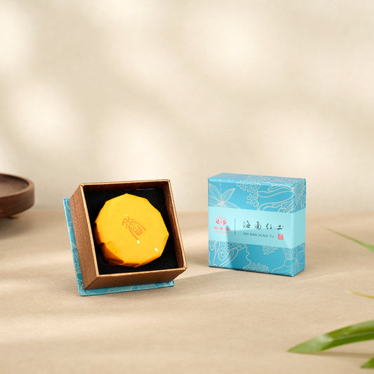 Hainan Red Soil Agarwood - Handcrafted Natural Aroma for Relaxation