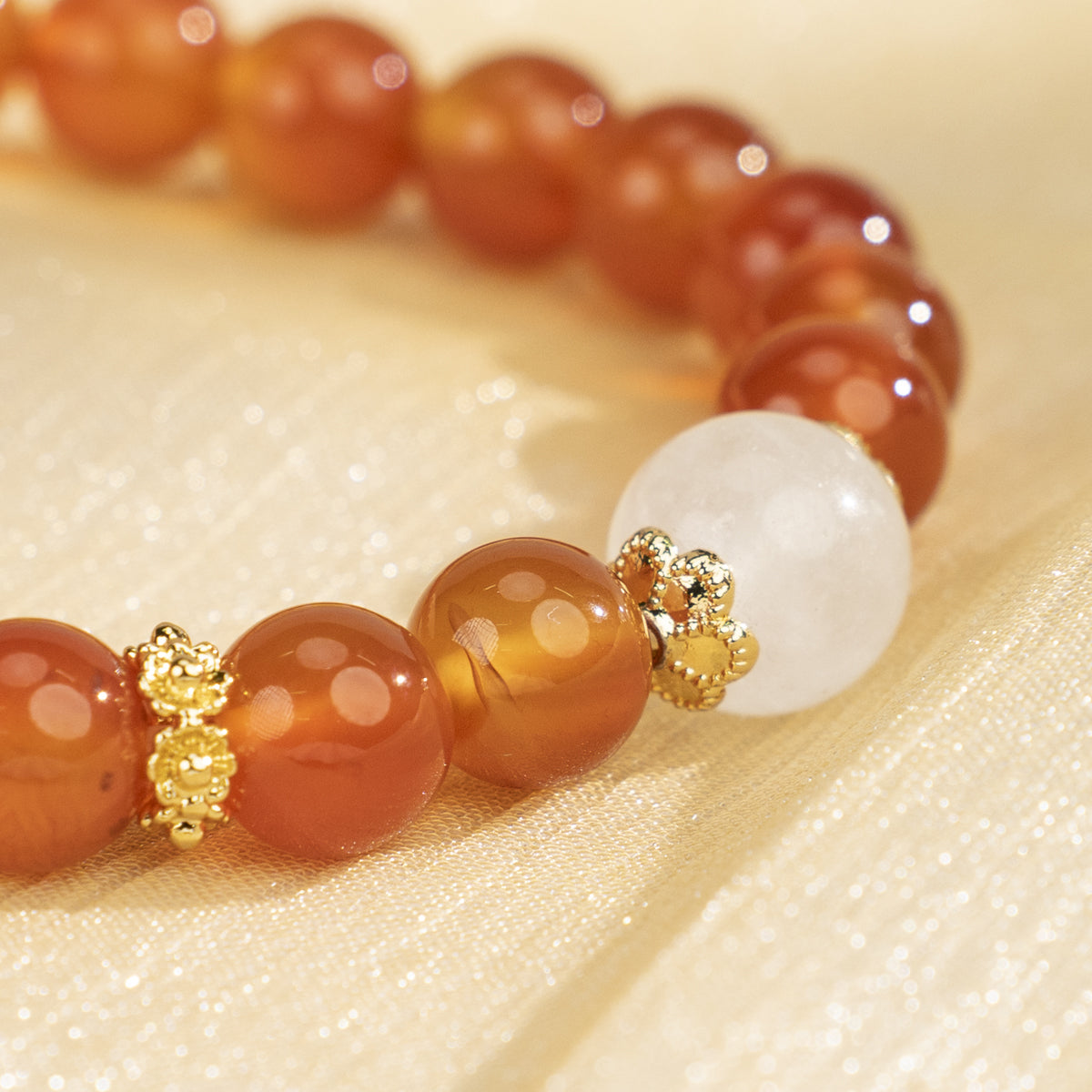 Champagne Agate Bracelet: Subtle Elegance with Grounding Energy