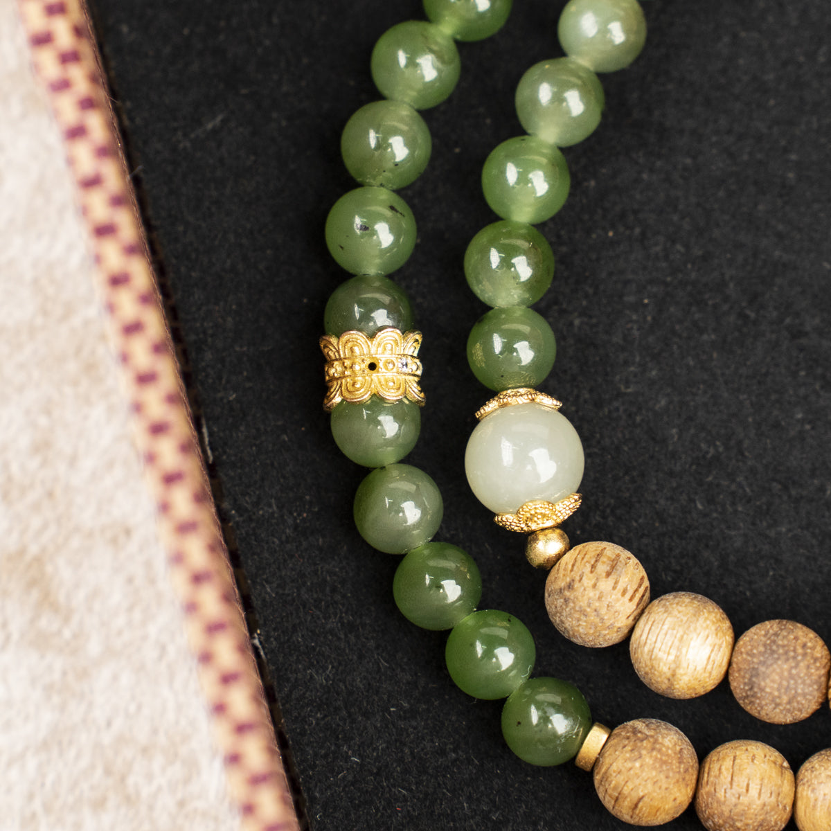 Green Jade & Agarwood Double-Wrap Bracelet — Renewal, Strength & Serenity