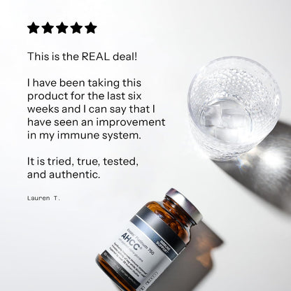 Customer review graphic with the AHCC bottle